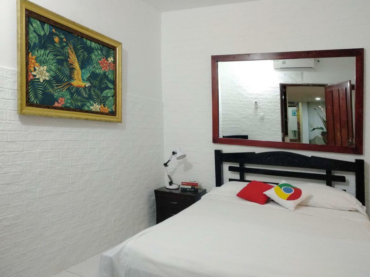 Couette-café Bacano 2*